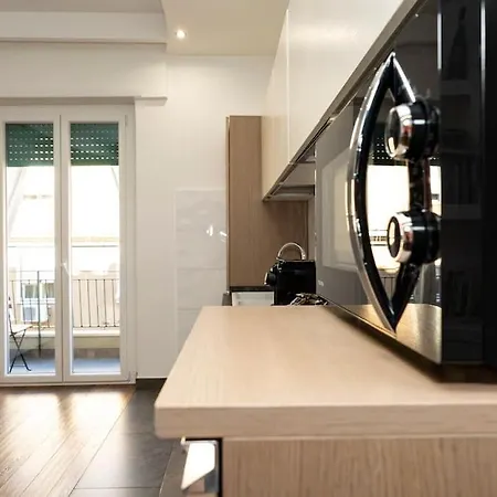 Apartamento Stylish Air Conditionig Wifi Tv 50 Metro 4 Minutes Away